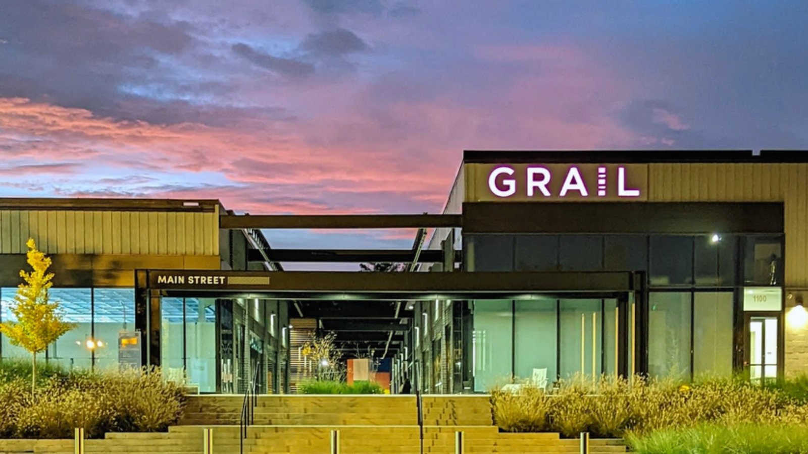  Grall, a new restaurant and bar in Denver, featuring modern decor and a vibrant atmosphere for dining and socializing.
